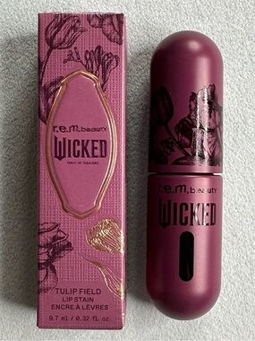 🎨 R.E.M BEAUTY | BEAUTY X WICKED: FOR GOOD TULIP FIELD LIP STAIN
